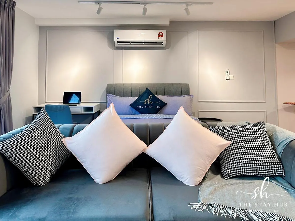 Апартаменты Arte Cheras Luxury Suites - Near Tbs & Mrt - Easy Access To Trx, Stadium -Bukit Jalil, Klcc- Free 1Parking - By The Stay Hub Куала-Лумпур