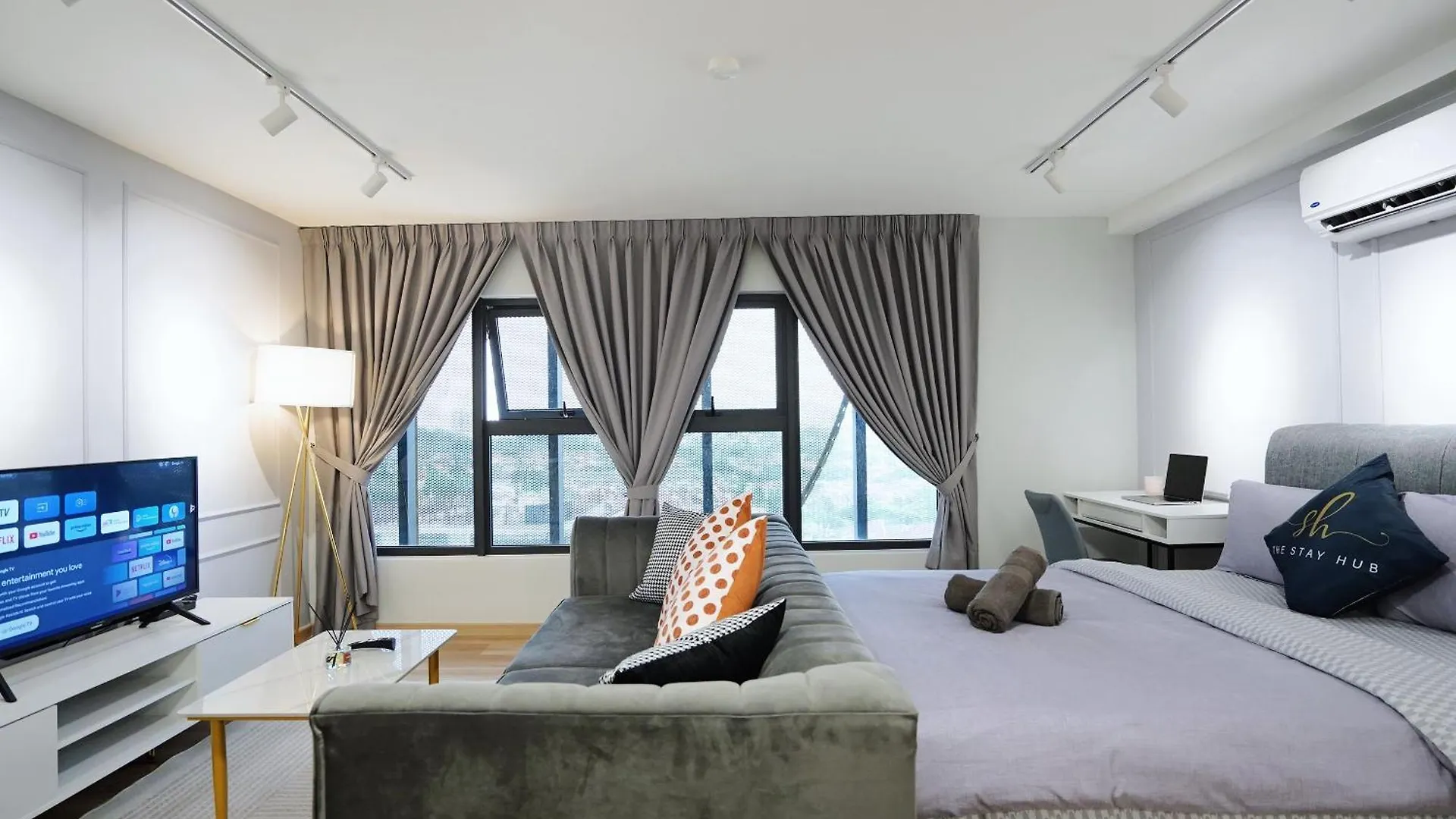 Arte Cheras Luxury Suites - Near Tbs & Mrt - Easy Access To Trx, Stadium -Bukit Jalil, Klcc- Free 1Parking - By The Stay Hub Куала-Лумпур