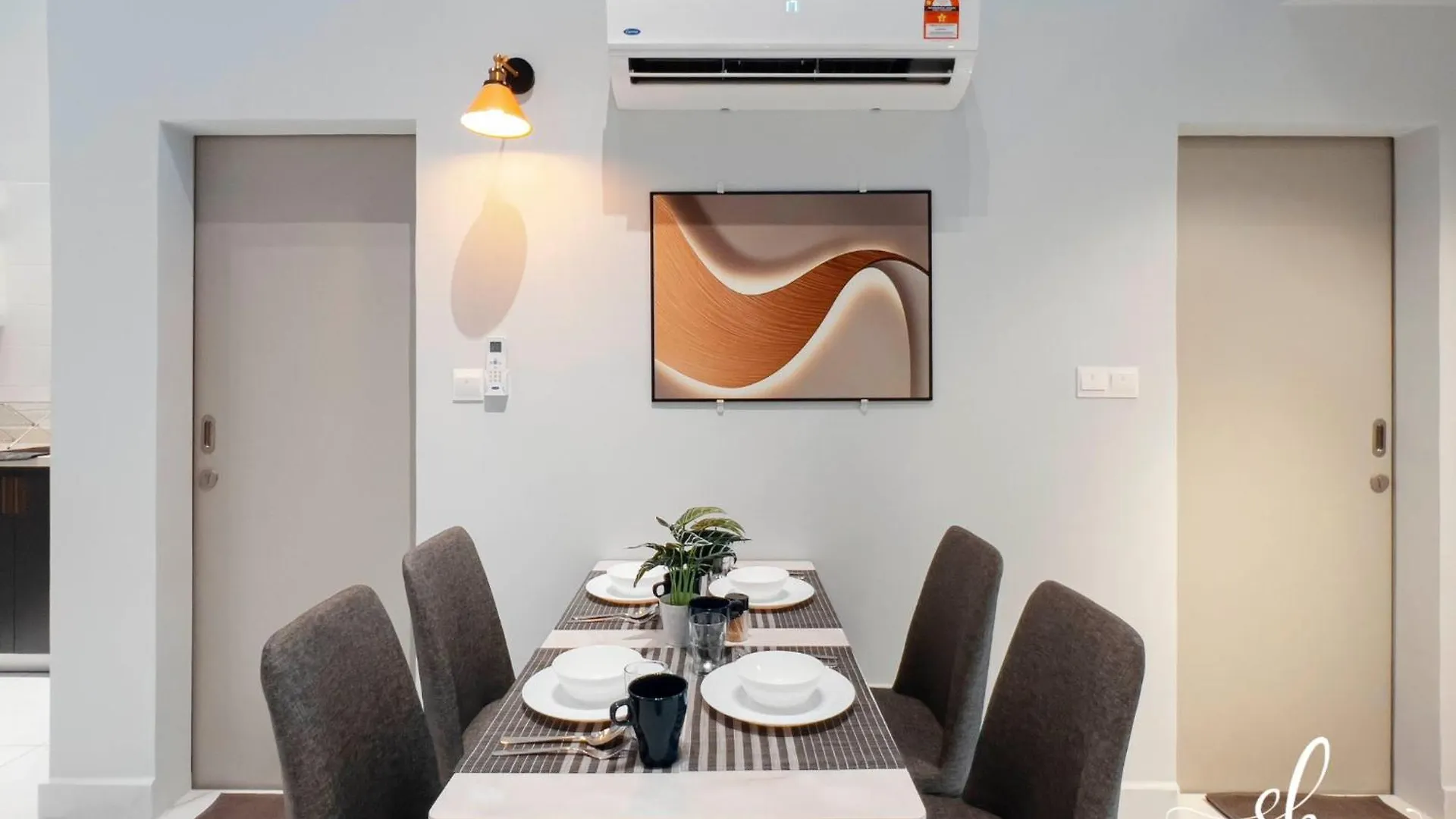 Arte Cheras Luxury Suites - Near Tbs & Mrt - Easy Access To Trx, Stadium -Bukit Jalil, Klcc- Free 1Parking - By The Stay Hub Куала-Лумпур