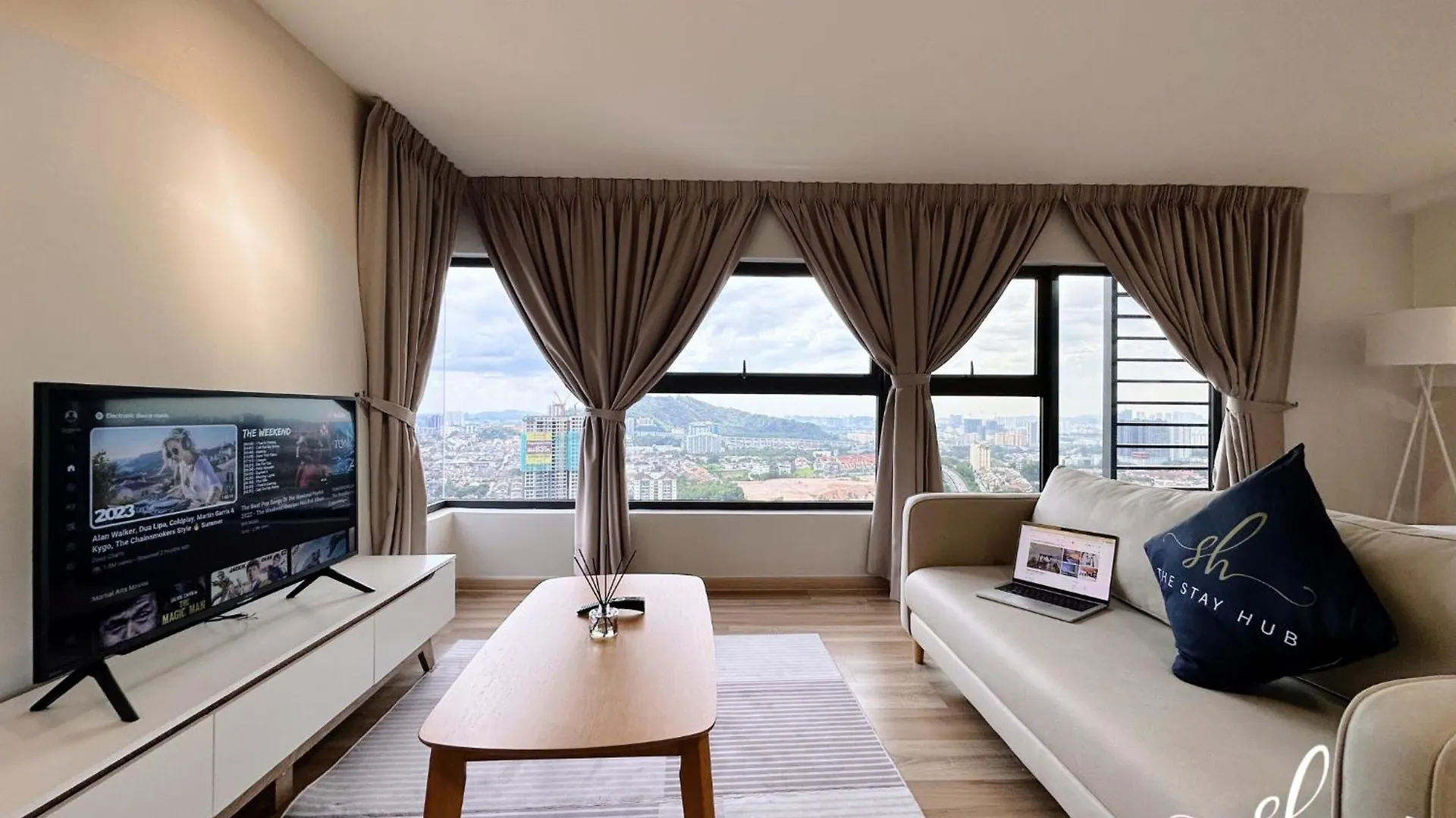 Arte Cheras Luxury Suites - Near Tbs & Mrt - Easy Access To Trx, Stadium -Bukit Jalil, Klcc- Free 1Parking - By The Stay Hub Куала-Лумпур Апартаменты