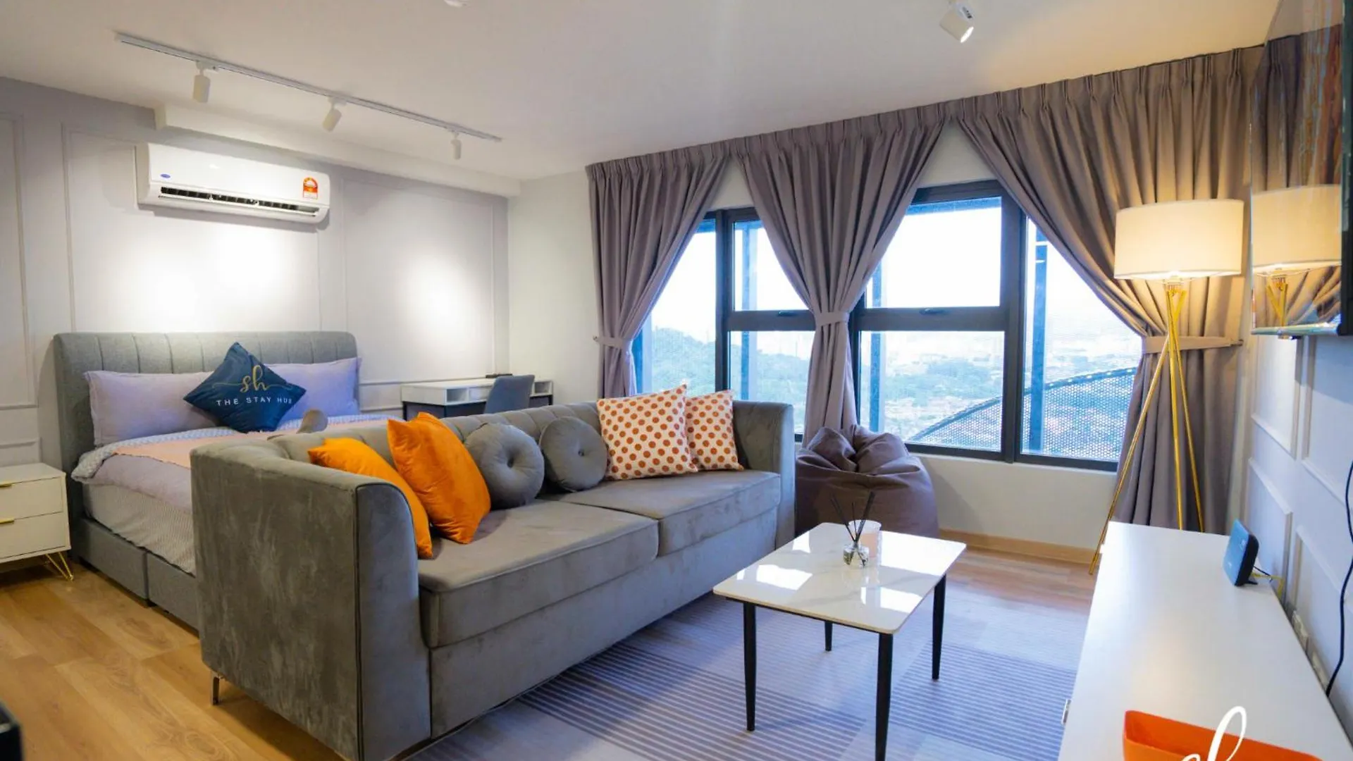 公寓 Arte Cheras Luxury Suites - Near Tbs & Mrt - Easy Access To Trx, Stadium -Bukit Jalil, Klcc- Free 1Parking - By The Stay Hub 吉隆坡