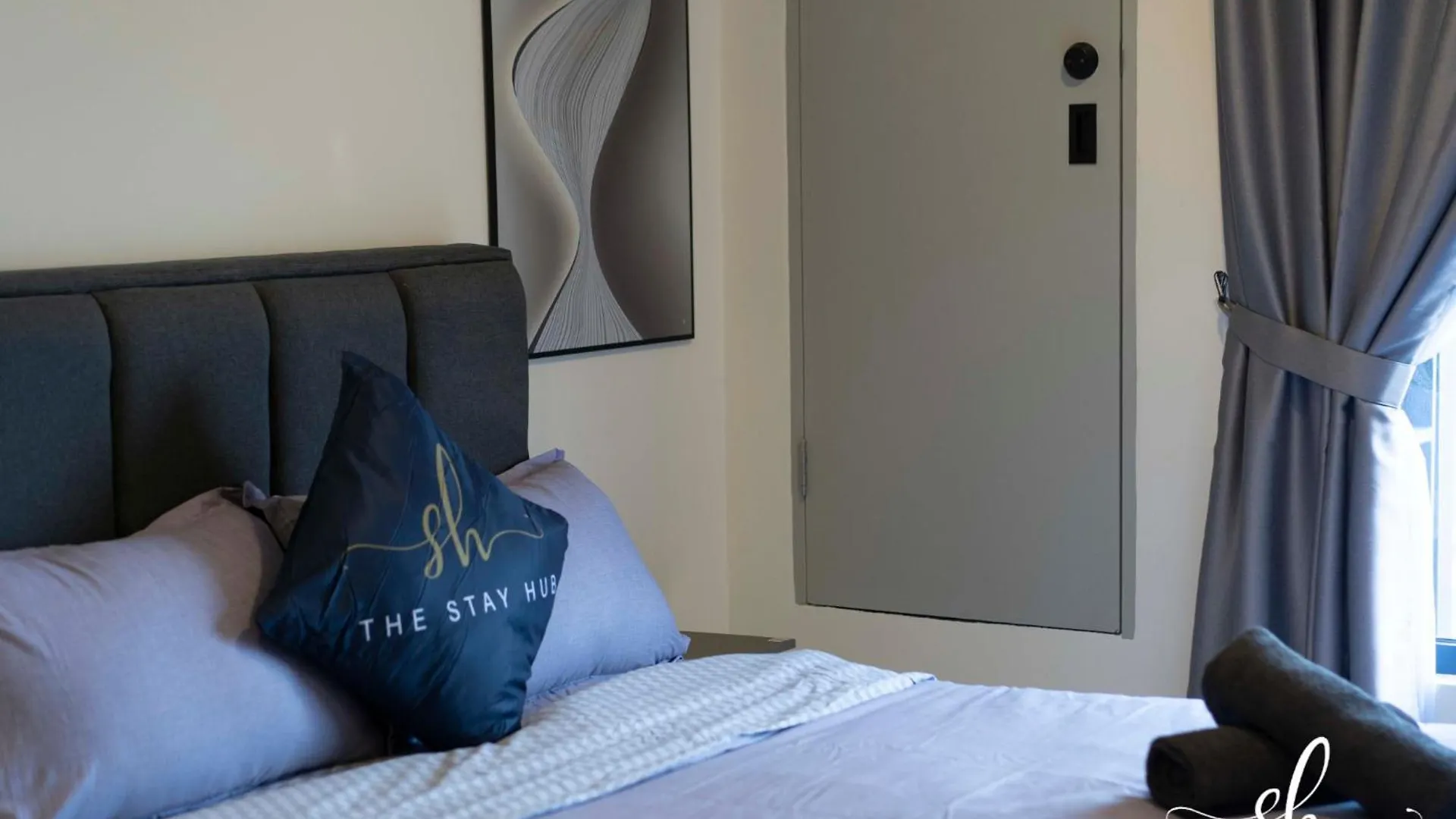 公寓 Arte Cheras Luxury Suites - Near Tbs & Mrt - Easy Access To Trx, Stadium -Bukit Jalil, Klcc- Free 1Parking - By The Stay Hub 吉隆坡